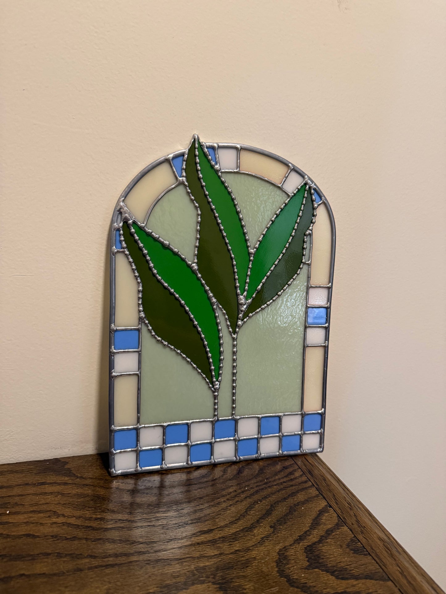 Checkered Leaf
